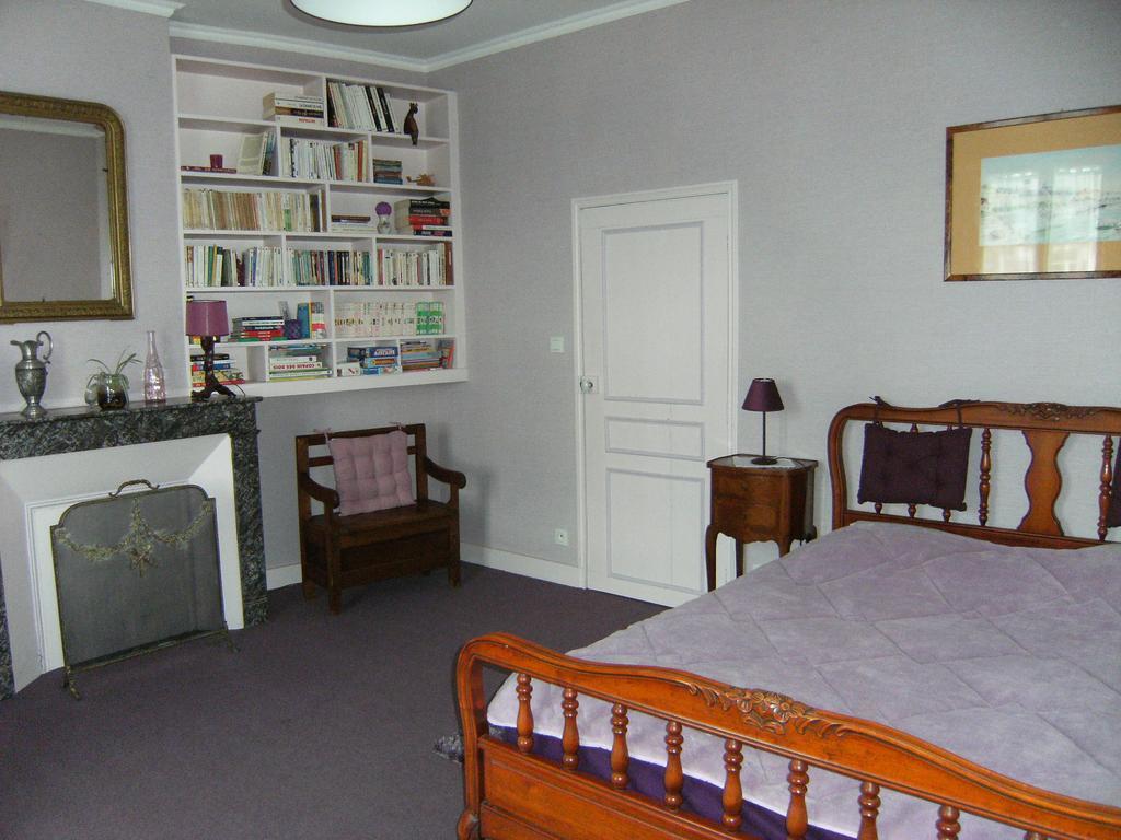 La Chaussee Des Ponts Noyers-sur-Cher Extérieur photo