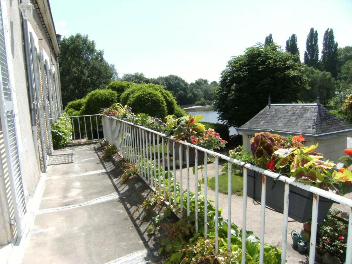 La Chaussee Des Ponts Noyers-sur-Cher Extérieur photo
