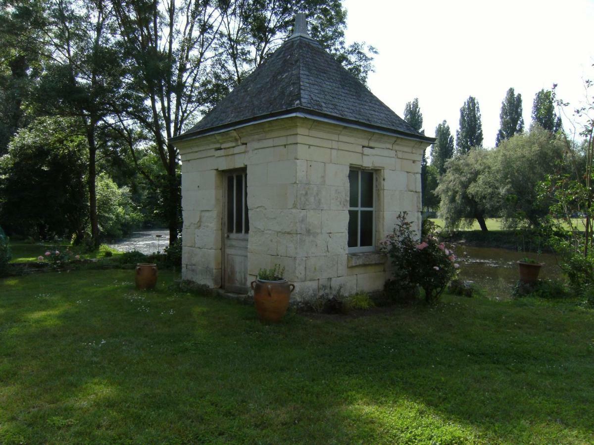 La Chaussee Des Ponts Noyers-sur-Cher Extérieur photo